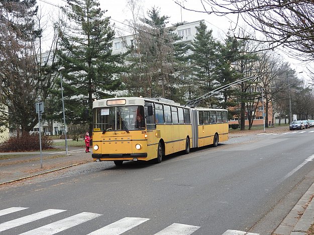 Mikulášský trolejbus v Pardubicích