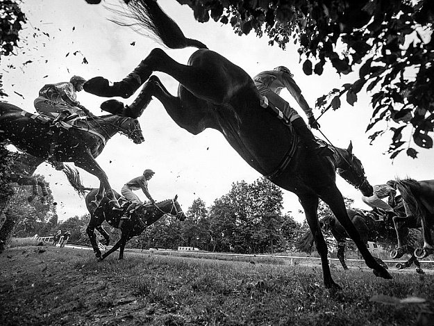 Cval staletími - Legenda zvaná Velká pardubická
