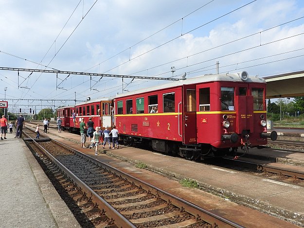 Burčákový expres do Choltic