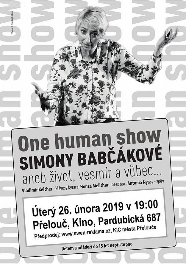 Simona Babčáková - One human show