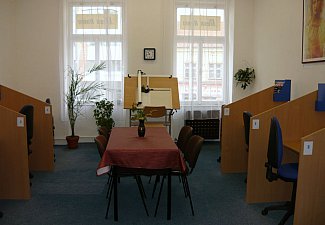 Desk Room