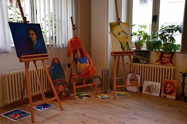 Art & Therapy School