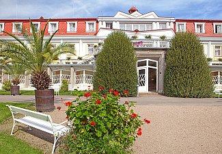 Gallery on the Colonade