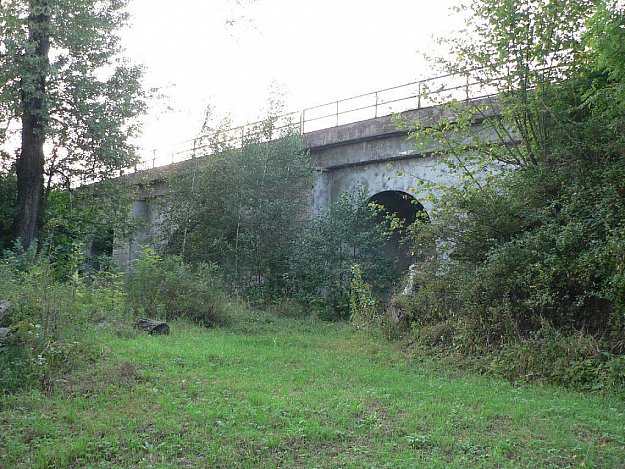 At Five Canals - railway viaduct